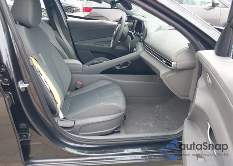 2022 Hyundai Elantra Sel from USA, damaged, VIN 5NPLM4AG2NH076530